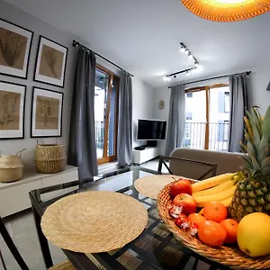 דירה Browar Lubicz | Balcony | Elevator | Free Garage, קרקוב
